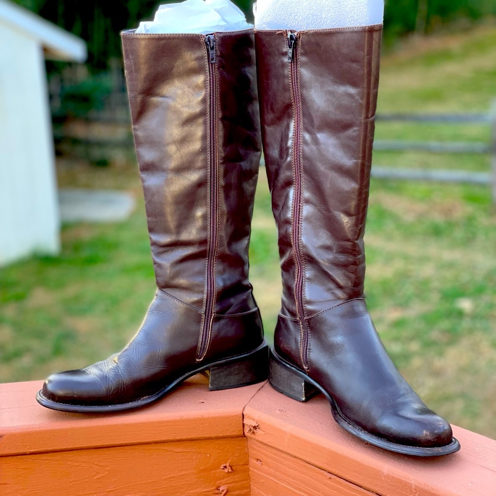 Brown under knees boots
